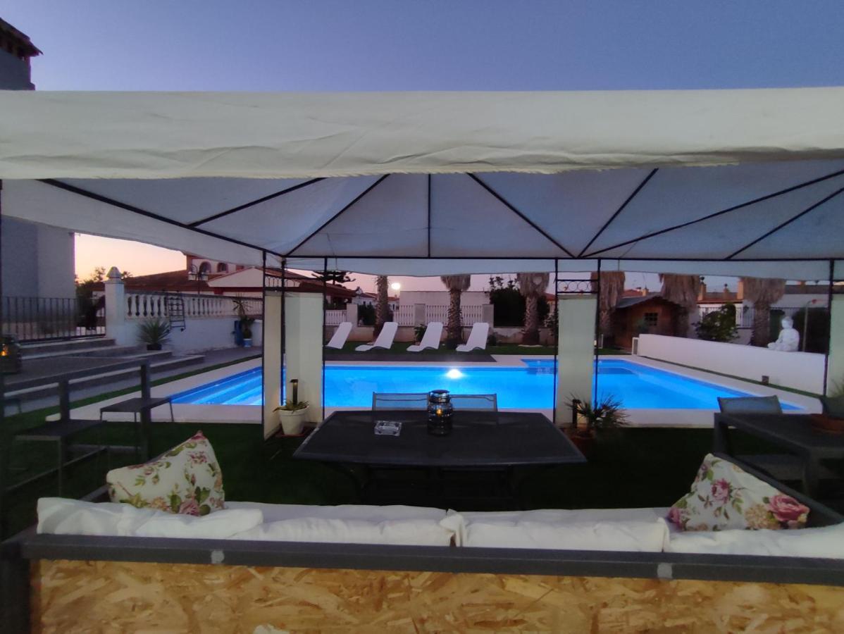 Apartamento 1, Chalet Manzano A 15" De Sevilla, A 30" Del Aeropuerto De Sevilla Villanueva del Ariscal Exterior photo