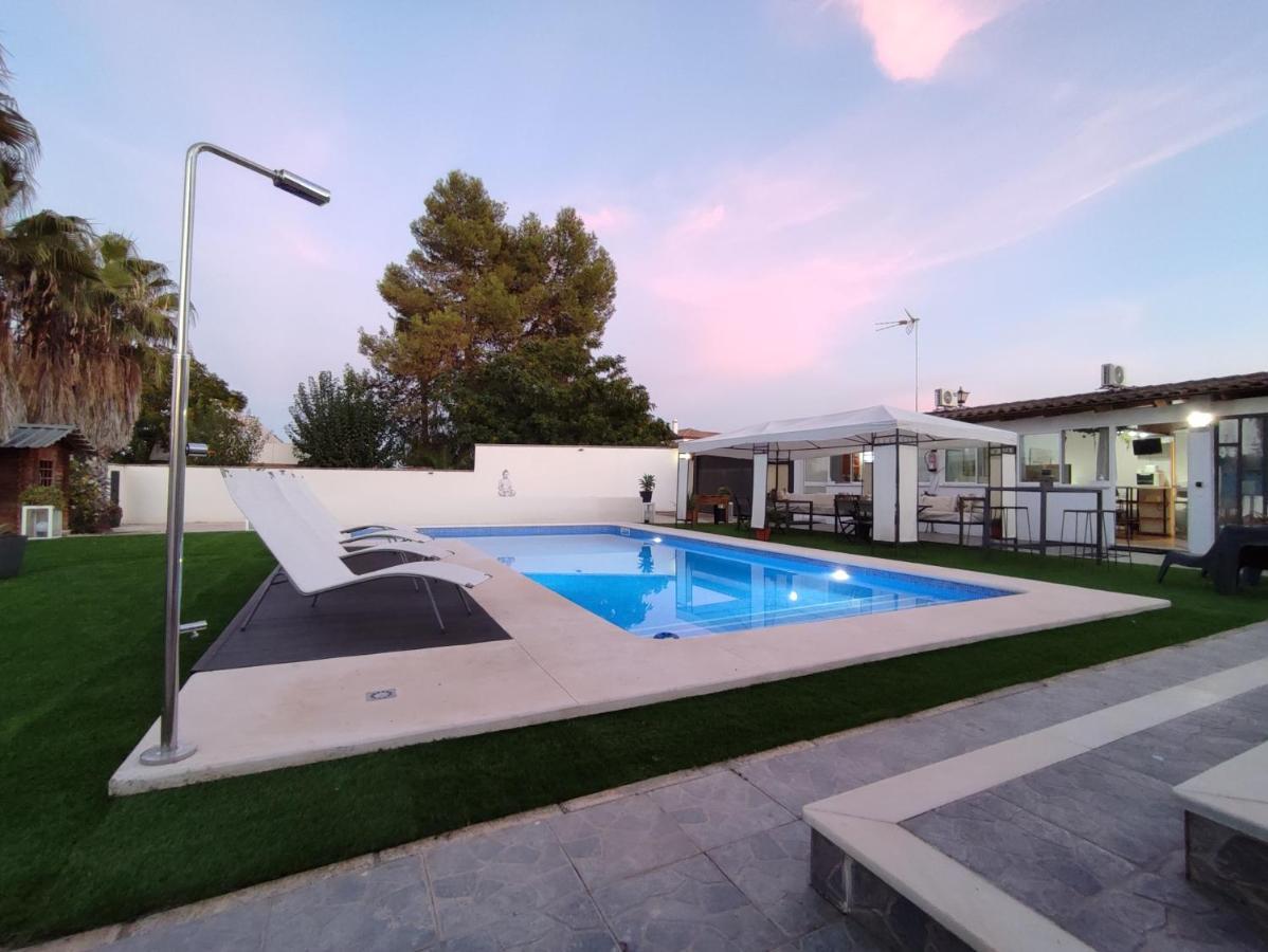 Apartamento 1, Chalet Manzano A 15" De Sevilla, A 30" Del Aeropuerto De Sevilla Villanueva del Ariscal Exterior photo